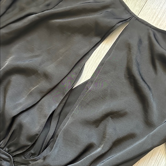 Elegant Black Women's Bodysuit Top - Picture 3 of 4